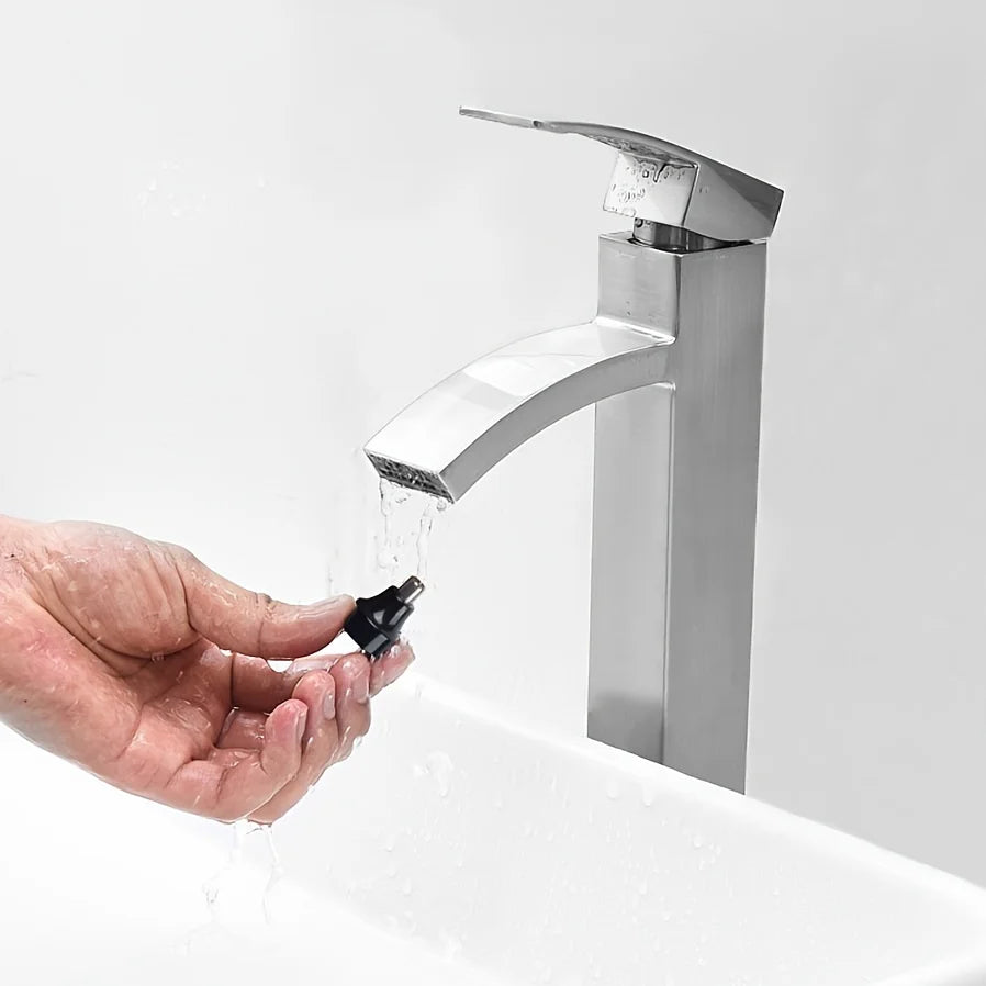 ماكينة قص شعر الأذن والأنف القابلة لإعادة الشحن - جنتي